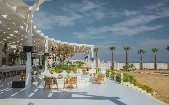 Luxury Azha Ain Sokhna - Pool & Garden Views *